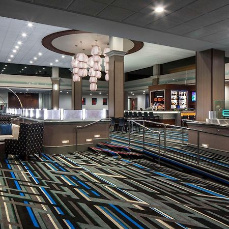 Doubletree By Hilton Newark-Fremont Hotel Екстериор снимка