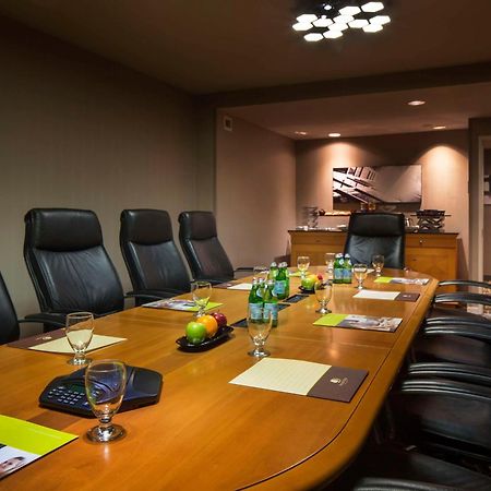Doubletree By Hilton Newark-Fremont Hotel Екстериор снимка
