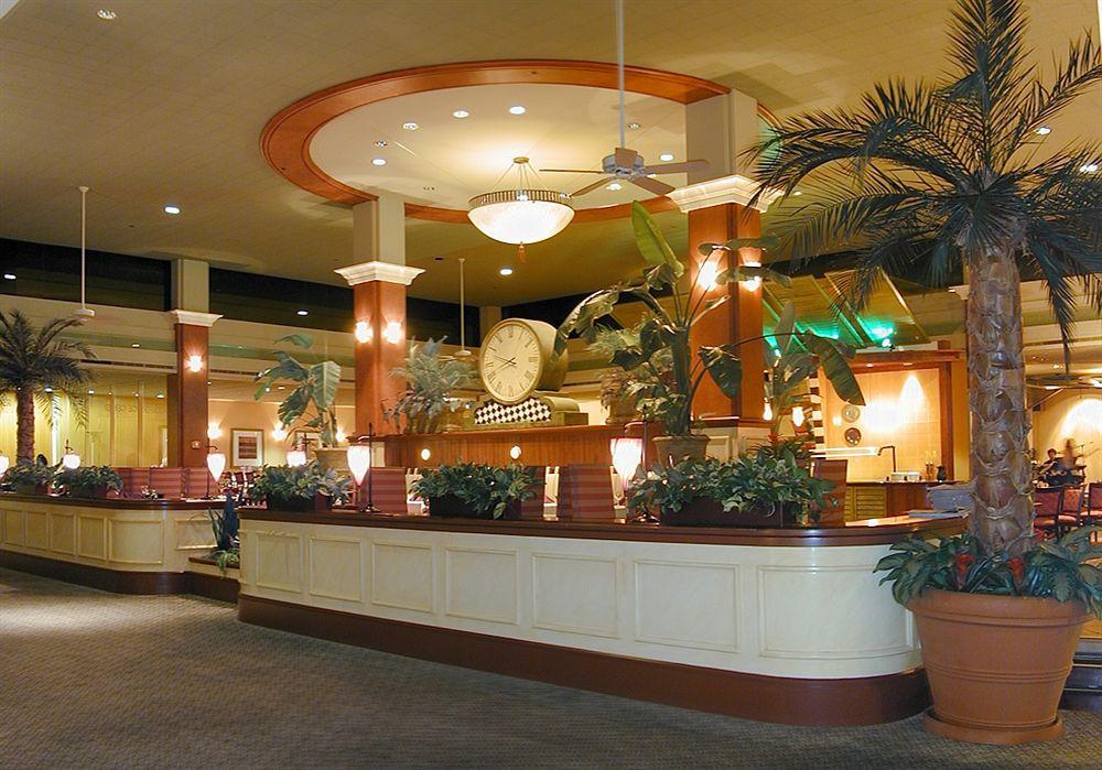 Doubletree By Hilton Newark-Fremont Hotel Интериор снимка