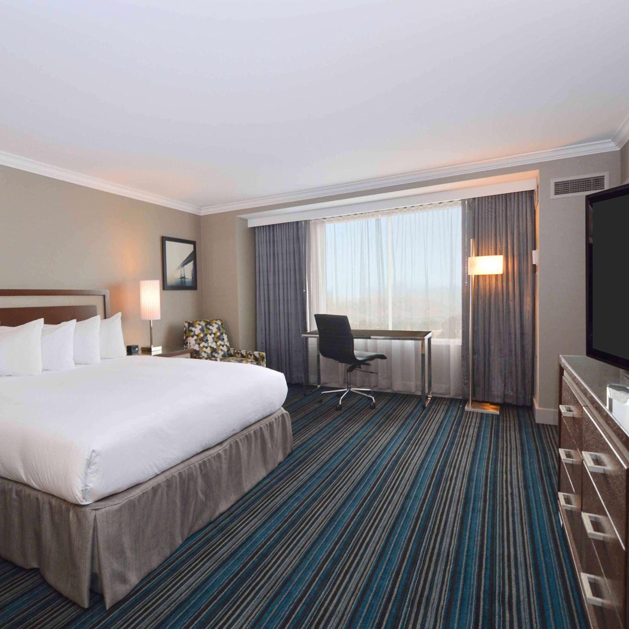 Doubletree By Hilton Newark-Fremont Hotel Екстериор снимка